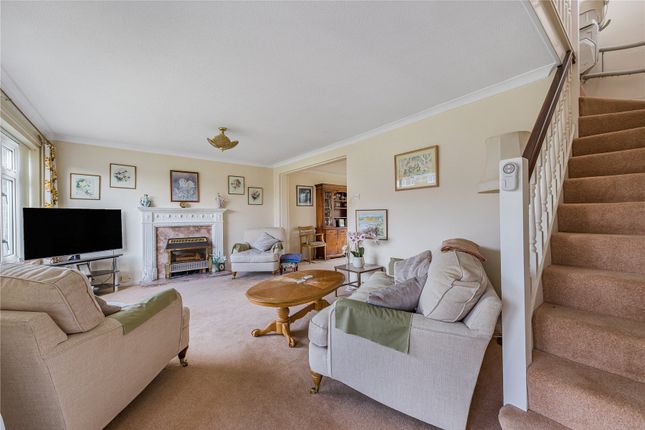 9, Field End, Woking photo 5