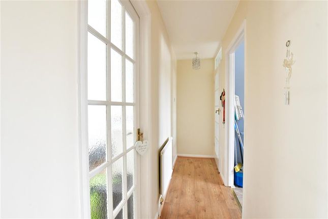 Maisonette for sale in Crown Road, Ilford, Essex