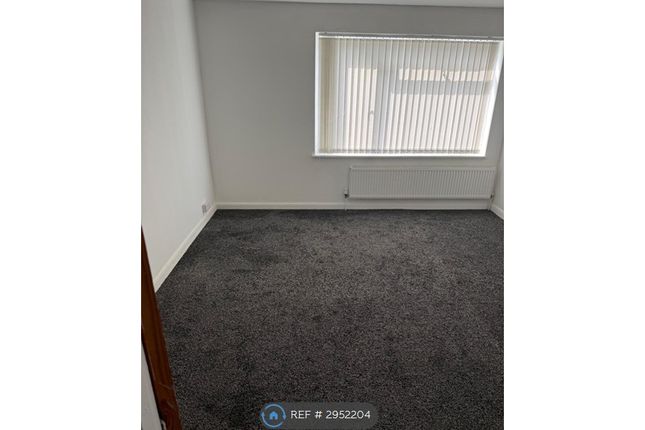 Trident Drive, Houghton Regis, Dunstable photo 3