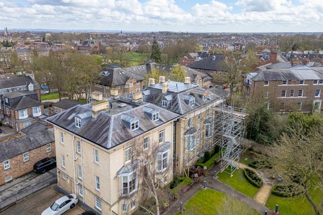 Flat for sale in Mill Mount Lodge, Mill Mount, York