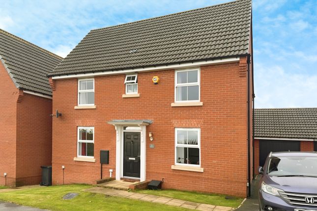 Thumbnail Detached house for sale in Field View, Oulton, Leeds