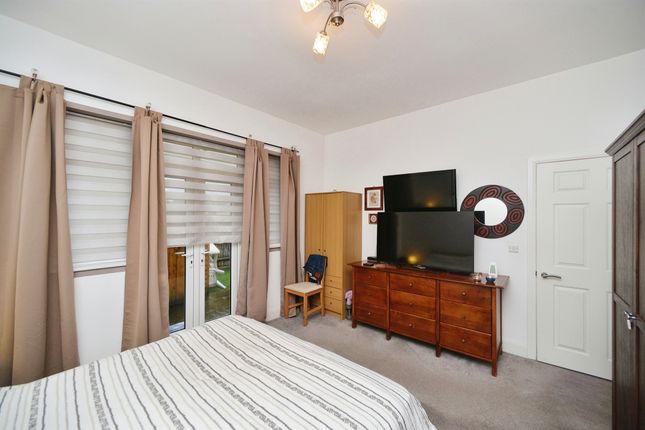 Flat for sale in South Coast Road, Peacehaven