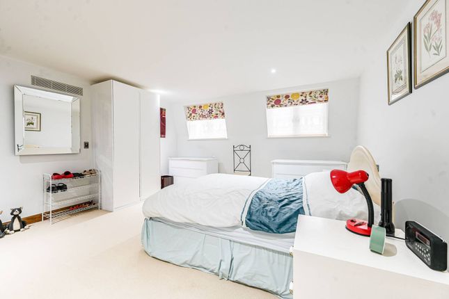 Templeton Place, London, SW5 9LZ, Earls Court photo 4