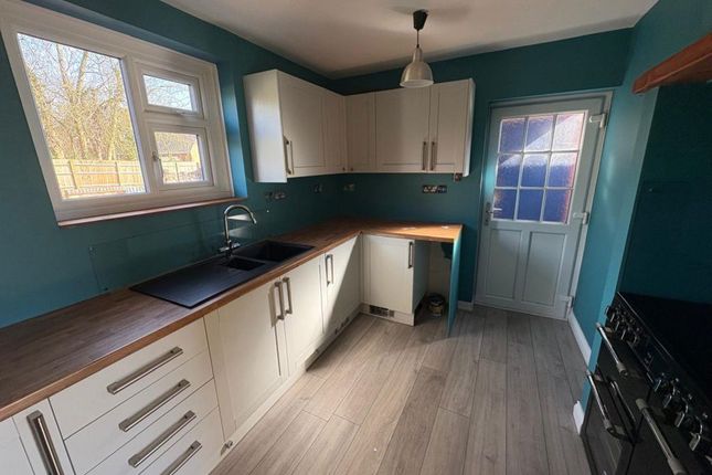 85, Main Street, Leicester photo 2