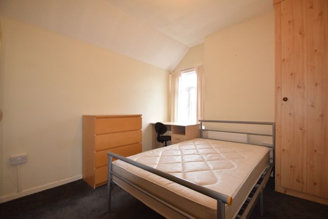 Whitchurch Place, Caridff photo 4