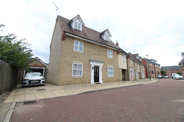 Thumbnail Town house for sale in Hesper Road, Colchester