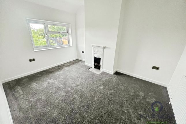 45, Fens Crescent, West Midlands photo 3