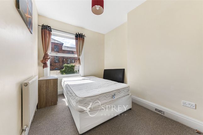 Room 5, 22, Gladstone Street, Kettering photo 2