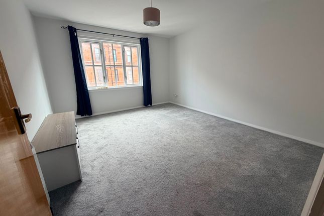 2/2 4, Greenlaw Road, Glasgow photo 2