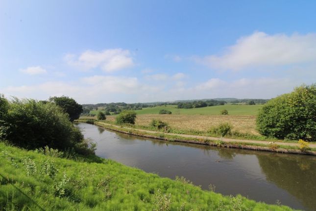 74, Herons Wharf, Wigan photo 3