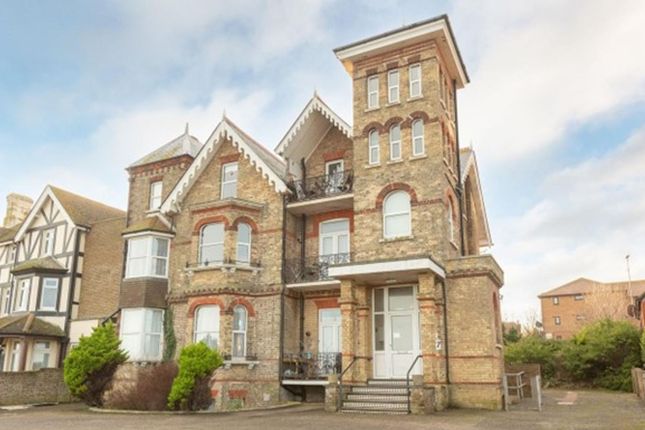 Thumbnail Flat to rent in Sea Road, Westgate-On-Sea