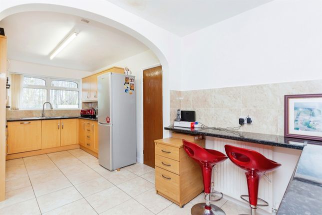 Detached house for sale in Pitsford Drive, Loughborough