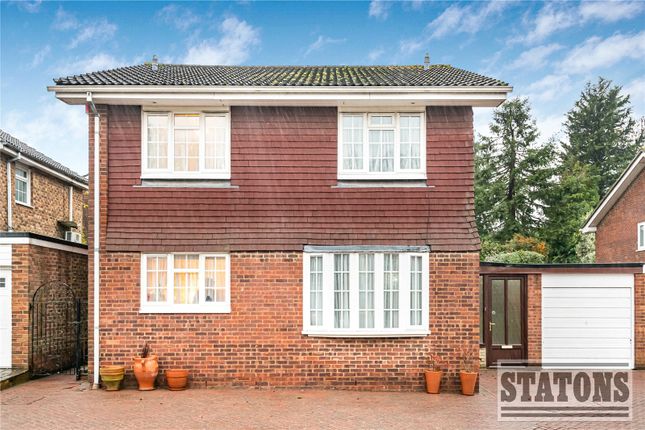 1, Wylo Drive, Hertfordshire photo 2