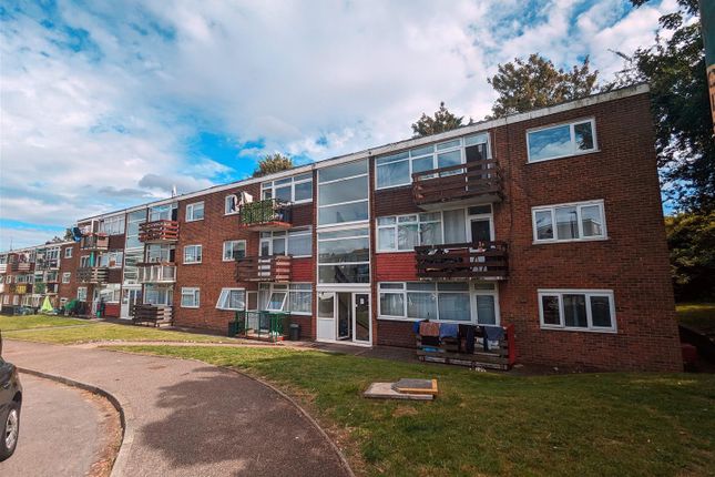 Flat for sale in Cypress Court, Rochester