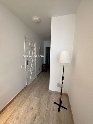 Apartment for sale in Cala Tarida, Sant Josep De Sa Talaia, Baleares