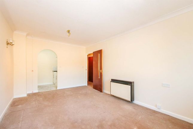 43, Homeyork House, Danesmead Close, York photo 3