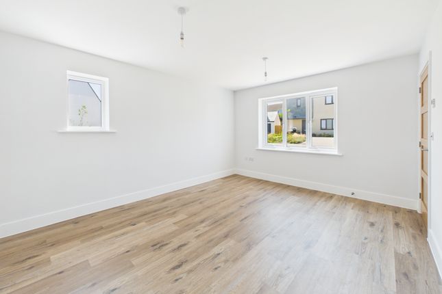 9, Upton Green, Bude photo 4
