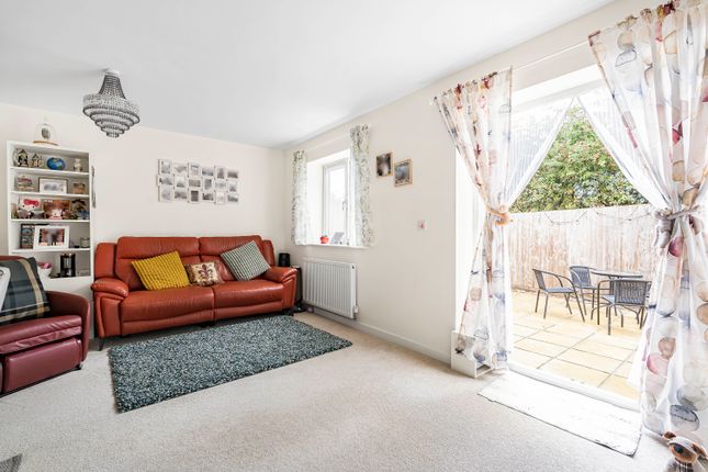 17, Littlewood Close, Exeter photo 4