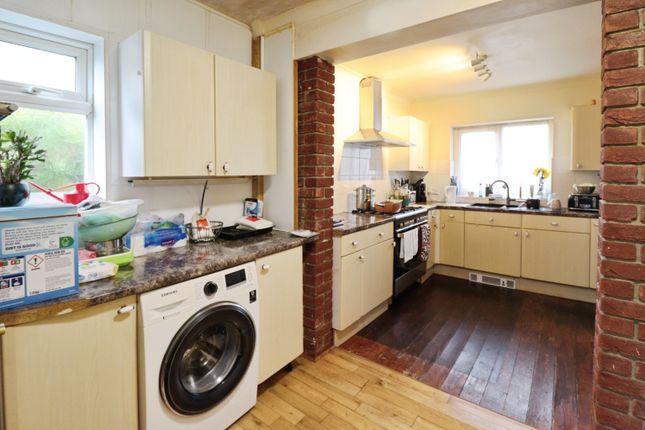 65, Chelmer Road, Chelmsford photo 4