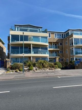 Thumbnail Flat to rent in Boscombe Overcliff Drive, Southbourne, Bournemouth