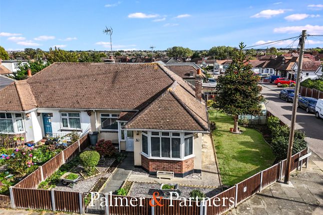 2-bed bungalow on 13, Pentland Avenue, Essex, £400,000