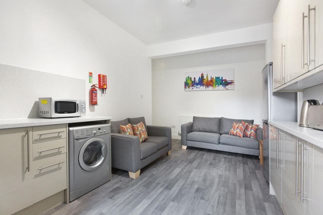 Shared accommodation to rent in Queens Road, Beeston