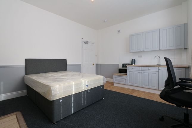 Studio to rent in Stoney Road, Coventry, West Midlands