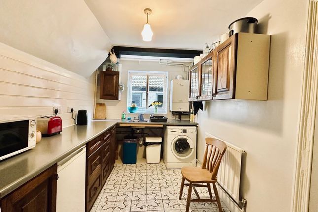 2, Burdett Place, Old Town, Hastings photo 2