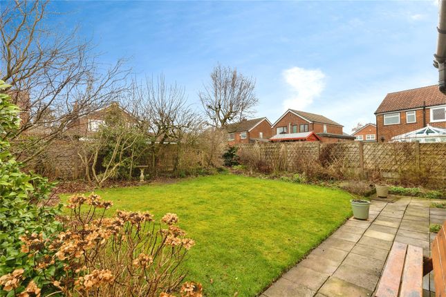 2, Trawden Drive, Greater Manchester photo 3