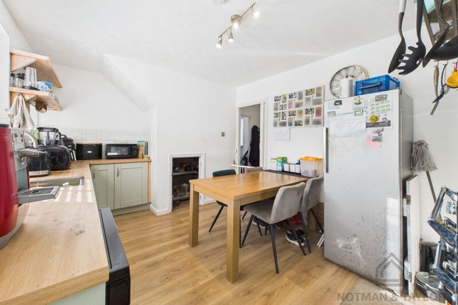 14 Hollong Park, Torpoint photo 4
