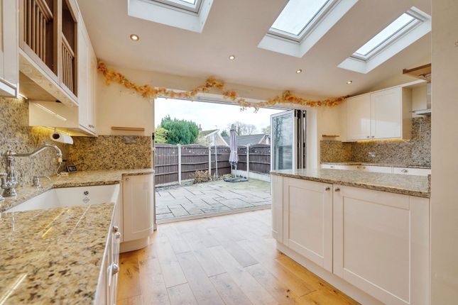 4, Gerrards Close, Wigan photo 3