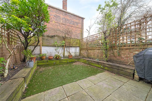 Terraced house for sale in Amott Road, Peckham Rye, London