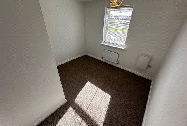 59, The Nettlefolds, Telford photo 4