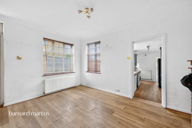 37, Woodlands Road, Epsom photo 4