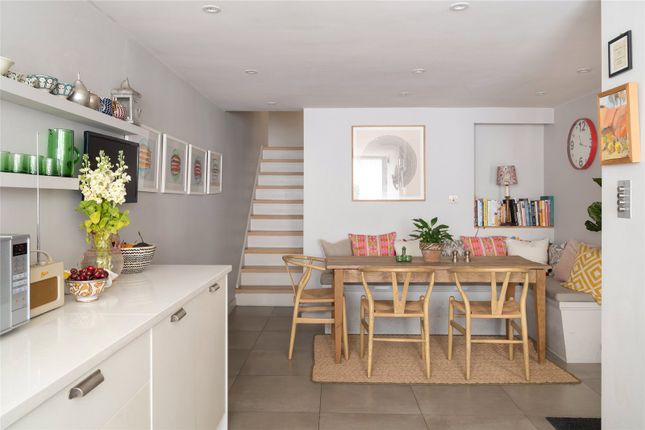 Thumbnail Terraced house for sale in Ruston Mews, Notting Hill