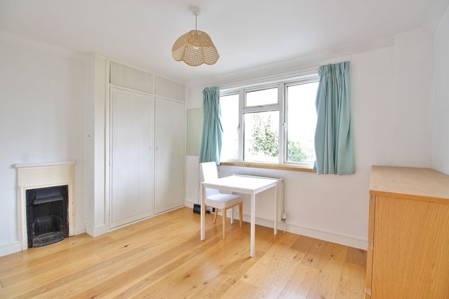 Terraced house for sale in Marlborough Road, Isleworth