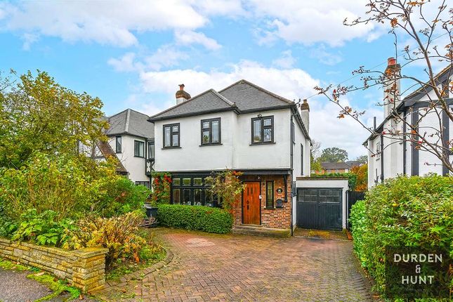 Thumbnail Detached house for sale in Shelley Grove, Loughton