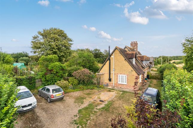 3-bed house on 1 Hollygrove Cottage, Wimborne, £425,000