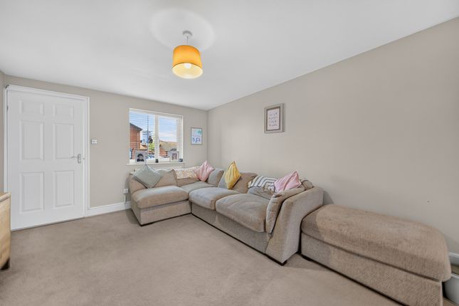 Cannock Road, Corby photo 4
