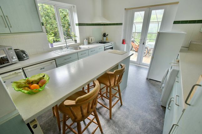 23, Ameysford Road, Ferndown photo 2