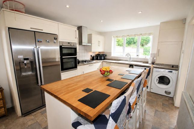 47, Manor Road, Toddington photo 3