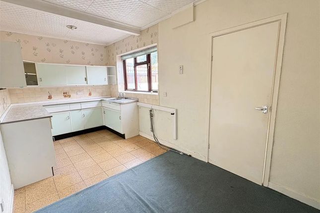 189, Leach Lane, St. Helens photo 5