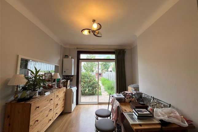154, Sussex Road, Harrow photo 4