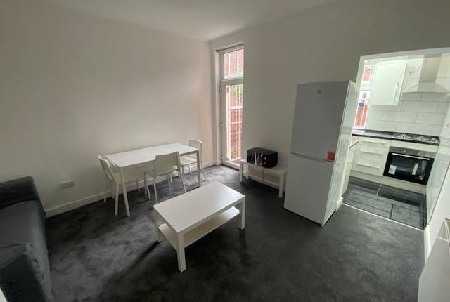 1, Marcus Grove, Rusholme photo 3