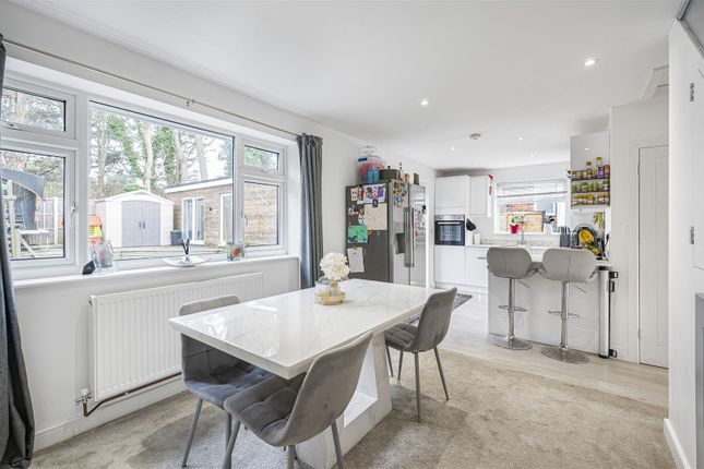 29, Richington Way, Seaford photo 3