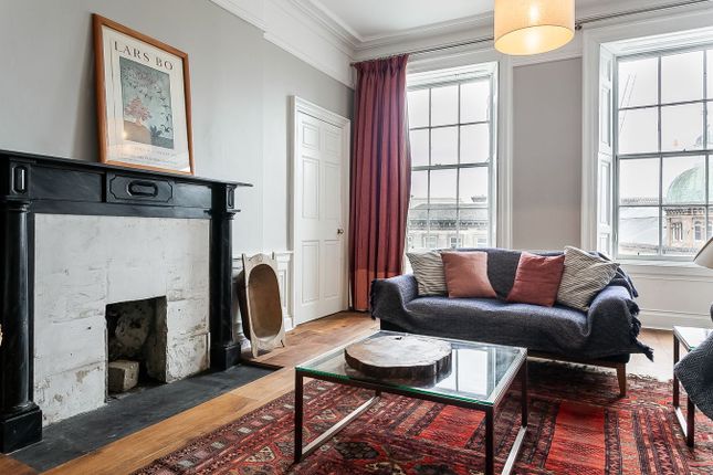3/7, Bernard Street, Edinburgh photo 4