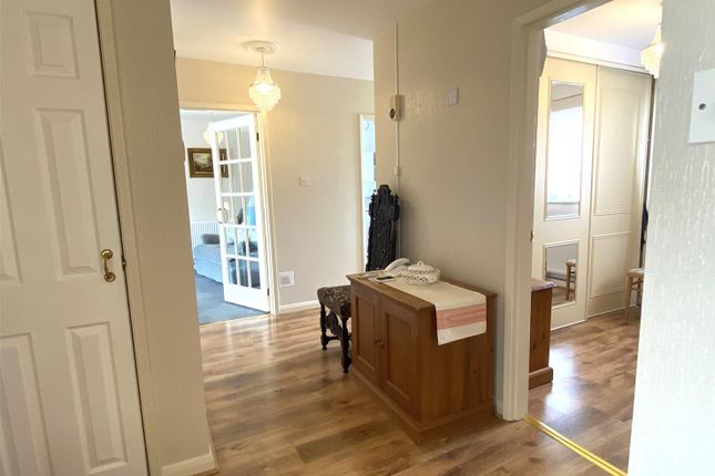 10, Pear Tree Close, Bromyard photo 4