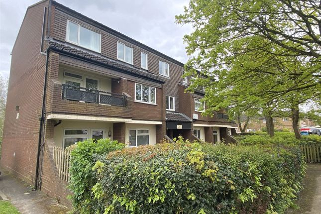 Flat for sale in Queen Elizabeth Way, Malinslee, Telford, Shropshire