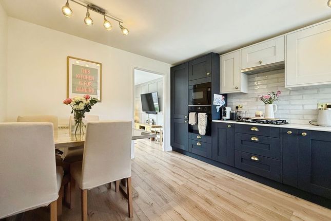 28, Pattinson Drive, Ryton photo 4