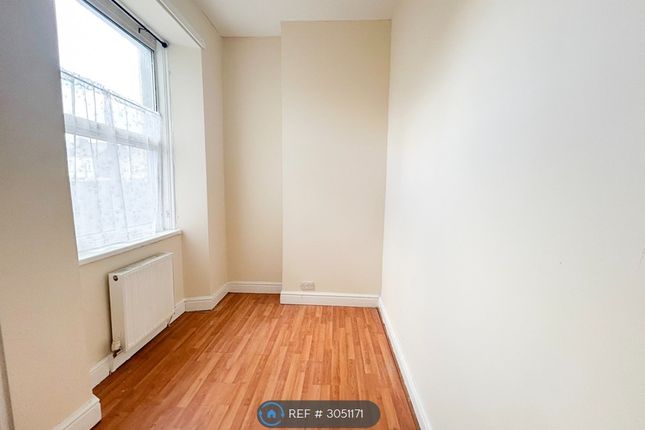 Ground Floor Flat, Mill Parade, Newport photo 2